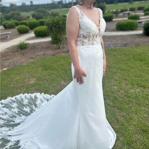 Wedding dress